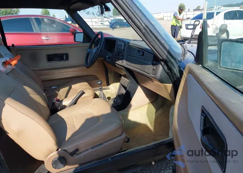 1989 Saab 900 из США, поврежденный, VIN YS3AT75L5K7001705